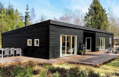 Helberskov Strand Casa | 10 person holiday home in Hadsund