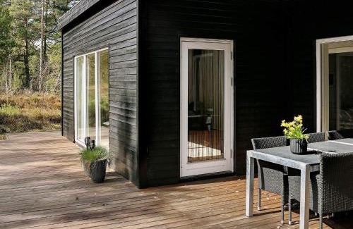 Helberskov Strand Casa | 10 person holiday home in Hadsund