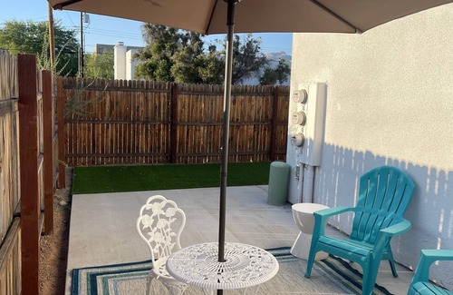Limberlost Casa | 10 Unit A - Calle Arizona