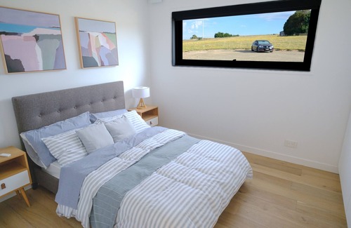 Coldstream Casa | 100% electric smart home on a sustainable farm