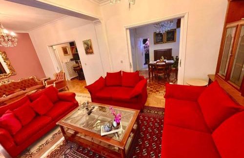 Neapoli Apartamento | 100 m2 Apartment in the center of Athens