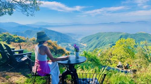 Crestline Casa | 100 Mile View-Fire Pit, Romantic, Peaceful, Private