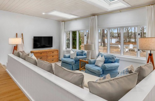 Cotuit Casa | 100% renovated with heated pool! Fire pit and water access. RPMS128