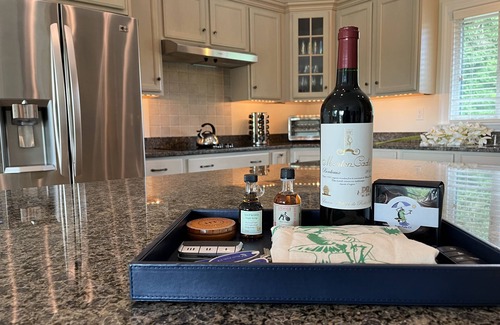 Washington Casa | 100% Washington Best Town! PoshPadsCT "Old Litchfield 4BR" Ski, GasBBQ, 2HrsNYC