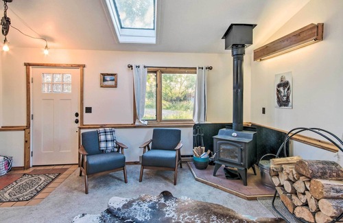 Bozeman Casa | NEW! 100-Year-Old Farmhouse ~ 11 Mi to Bozeman