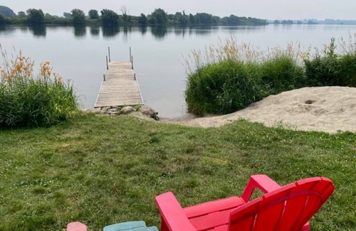 Edwardsburgh/Cardinal Apartamento | 1000 ISLANDS WATERFRONT ACCOMMODATION