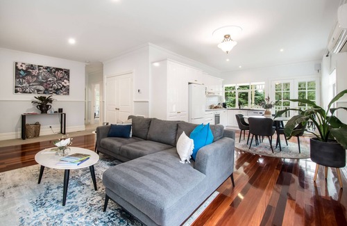 Ferny Creek Casa | 1000 Reasons