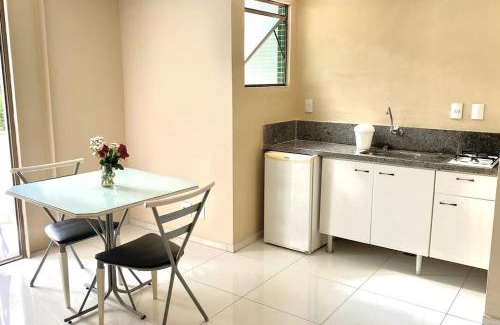 Vicosa Apartamento | 100m da Rodoviaria, 600m da UFV, Ar Condicionado, Elevador e Garagem Paga