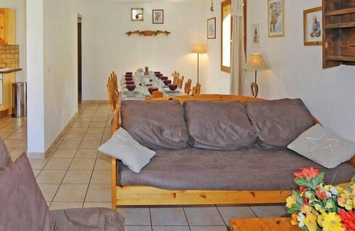 Le Bettaix Apartamento | Planta baja, sauna, balcón, parking, tv, local para esquís, 120m², Les Menuires