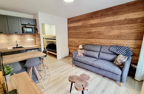 Le Devoluy Apartamento | 200m del centro estación, 2.o piso, parking, tv, local para esquís, 27m², La Joue du Loup