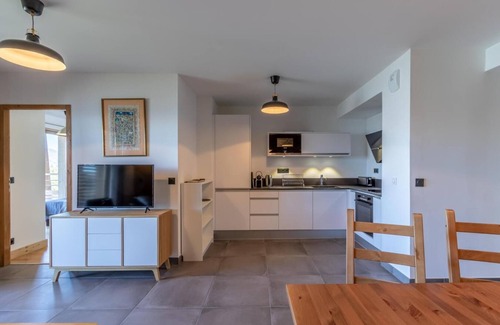 Arc-1800 Apartamento | Piso -1, vista valle, fitness, sauna, hammam, terraza, parking, local para esquís, 72m², Les Arcs