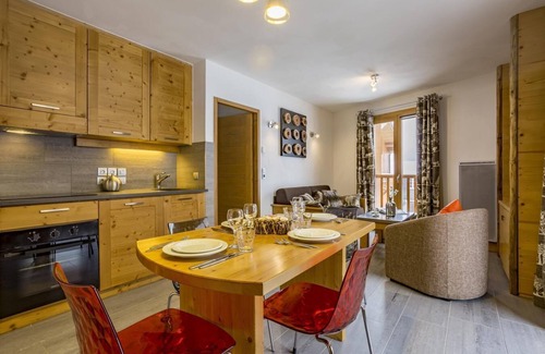 Les Brevieres Apartamento | 150m del centro estación, fitness, piscina, sauna, hammam, balcón, tv, 80m², Tignes