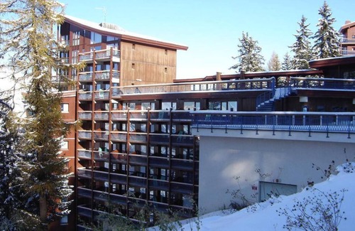 Arc-1800 Apartamento | A 100m de las pistas de esquí, 5.o piso, vista valle, balcón, tv, local para esquís, 30m², Les Arcs