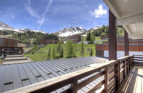 Plagne Centre Apartamento | 300m del centro estación, 3.o piso, tv, local para esquís, 53m², La Plagne