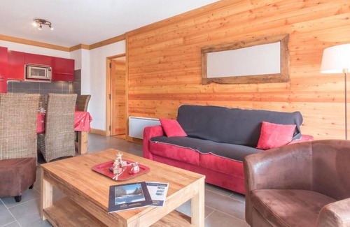Montgenevre Apartamento | 100m from ski slopes, terrace, parking, 70m², Montgenèvre