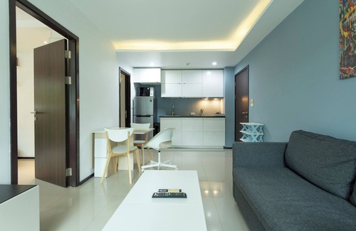 Rawai Condominio | 100mBeachfront gym Swimming Pools c100