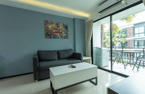 Rawai Condominio | 100mBeachfront gym Swimming Pools c100