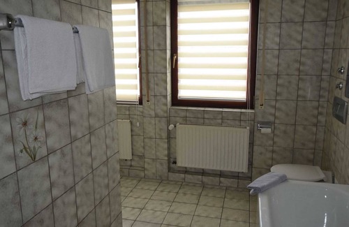 Sielmingen Apartamento | 101 Doppelzimmer - Hotel Alena