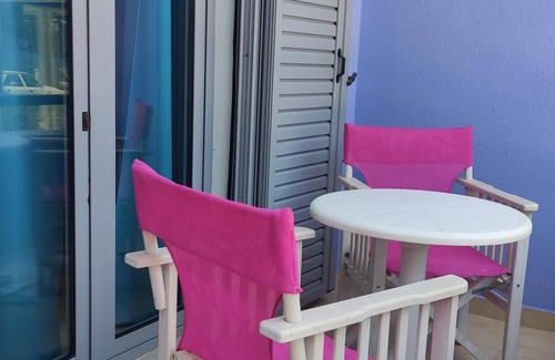 Kamena Vourla Casa | 101 | Okeania Double Room Ground Floor