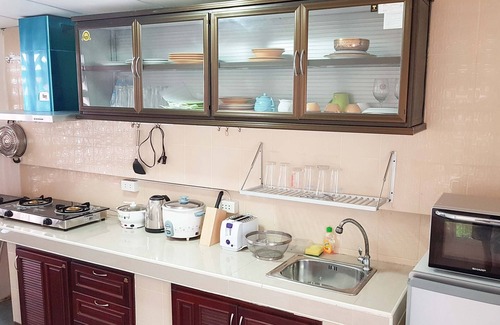 Bang Chak Casa | 101 @ Sukhumvit. + CASA sencilla + PISCINA pequeña + cerca de BTS