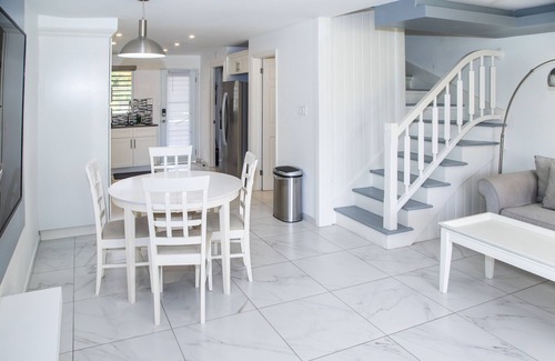 Jolly Harbour Chalet De Esquí | 101F Garden View Villa, Jolly Harbour