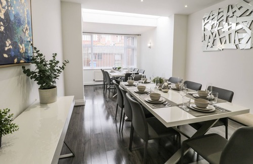 Scarborough Casa | 102 Columbus Ravine, SCARBOROUGH