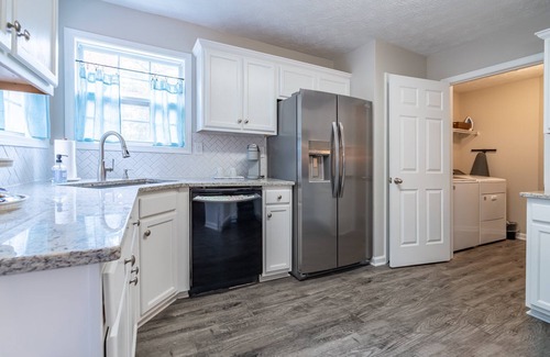 Silver Creek Casa | 104 Kingston Pointe Dr Kingston