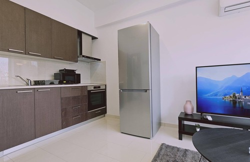 City Centre Apartamento | 104 NIC - 102 Stay Cosmo City Suite