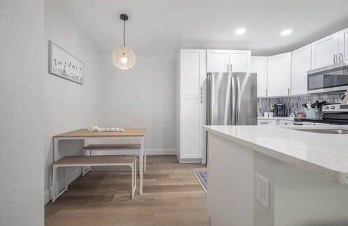 Apollo Beach Condominio | 1053 Apollo Beach Blvd Unit 6