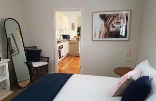Orange Casa | 105A Sale St STYLISH IN THE HEART OF ORANGE