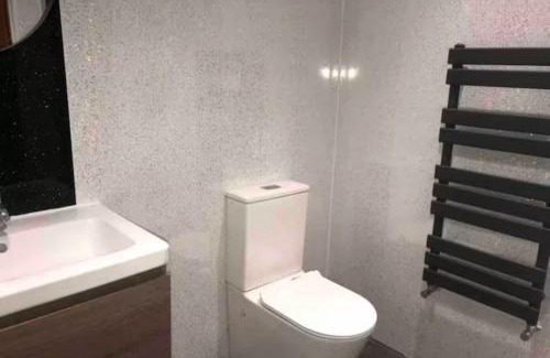 Sketty Casa | 106 Brynmill - Room 1 - Sea views