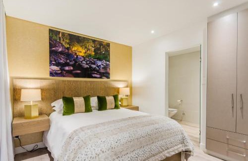 Stellenbosch Central Hotel | 107 Dorpstraat Boutique Hotel