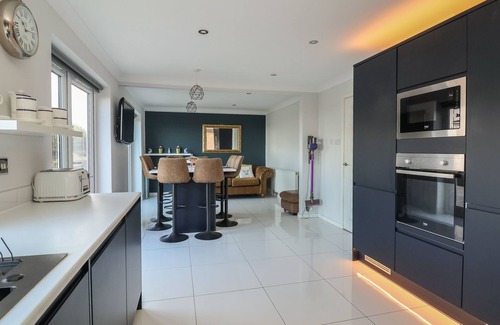 Prestatyn Cabaña | 107 GRONANT ROAD, family friendly, with a garden in Prestatyn