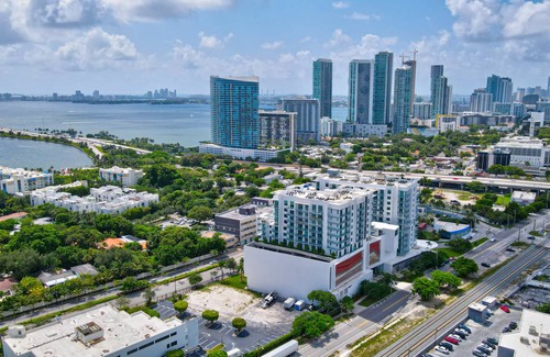 Northeast Miami Apartamento | 107 m² Apartamento ∙ 2 habitaciones ∙ 6 personas