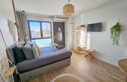 Eguilles Apartamento | 107 Paisible et unique avec terrasse sur vue piscine