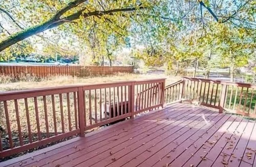 East Brunswick Casa | 107 Quaint Renovated Single Family 3 Bdrm House