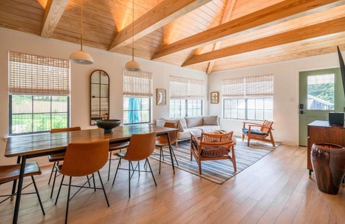 Fairhope Casa | 108 the Church St Collection with Pool