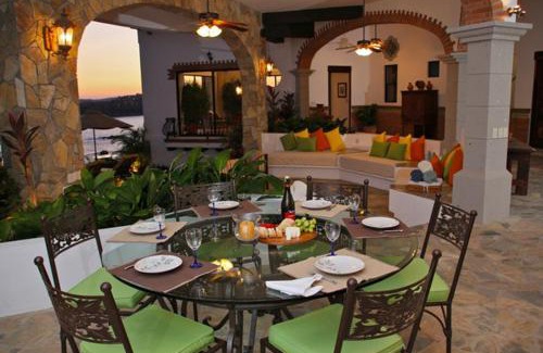 Santa María Huatulco Villa | 1086 - Villa Encantada