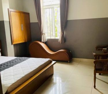 Trung Chanh Hotel | 10h Hotel