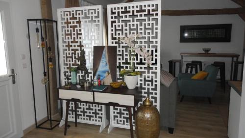 Quincy-Voisins Casa | 10km to Disneyland - Terrace Parking & Sleeps 4