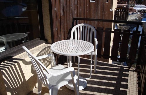 Pralognan-la-Vanoise Apartamento | 10m from ski slopes, 3rd floor, balcony, parking, tv, ski locker, 20m², Pralognan-la-Vanoise