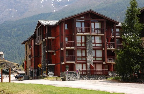 Lanslevillard Apartamento | 2.o piso, balcón, local para esquís, 25m², Val Cenis