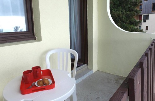 Prapoutel Apartamento | 200m del centro estación, piscina, parking, tv, local para esquís, 40m², Les 7 Laux