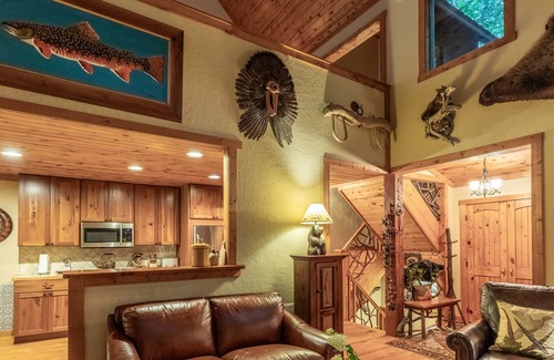 Cashiers Casa | 10min Dwtn Cashiers 5mn to Silverrun Waterfall