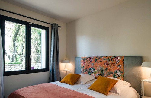 Tavel Villa | 10min from Avignon, La Villa d'Ambre - Domaine de la Mordorée, Tavel, 8 people max