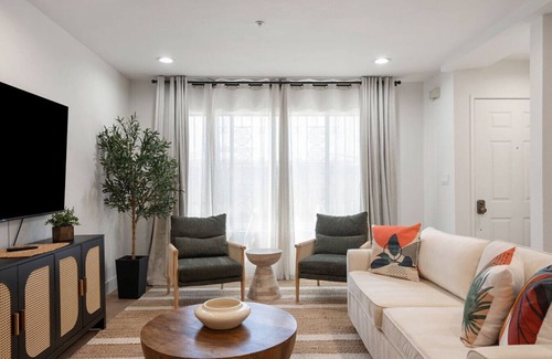 Monterey Park Casa | 10mins DTLA+Top Golf+Foodie Haven+WD+P