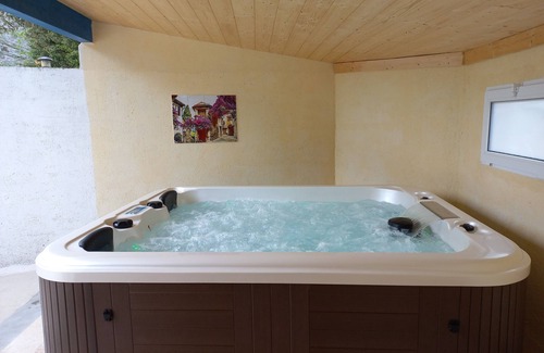 Saint-Jean-du-Pin Apartamento | 10mn from ANDUZE GITES DE PLOS/SPA/CLIM/quiet country setting