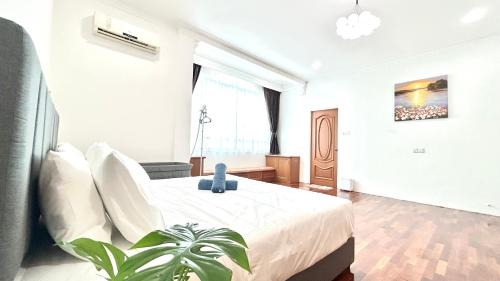 Sibu Casa | 10Pax Spacious Semi-D&Nearby City Centre