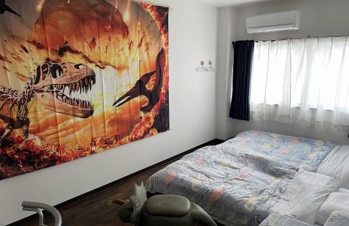 Katsuyama Casa | 11月フルリフォーム 12月オープン恐竜一色ゲストハウスDinosaur Guesthouse