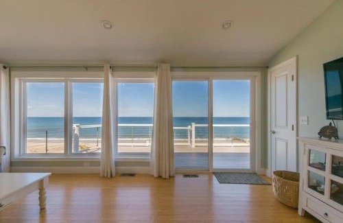 East Sandwich Casa | 11 Captain Crocker Road East Sandwich Cape Cod- -Oceanside Oasi